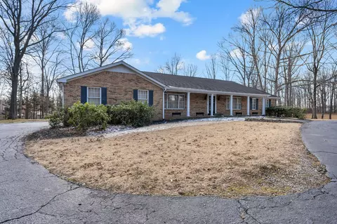 706 Sampley St, Monteagle, TN 37356 photo 2