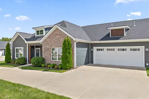 3450 Travertine Ln, Chattanooga, TN 37405