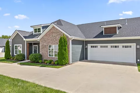 3450 Travertine Ln, Chattanooga, TN 37405