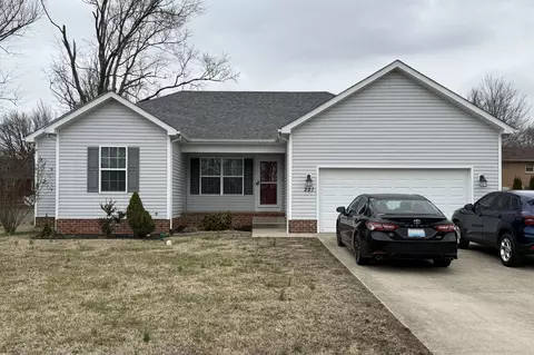 221 Logan Ln, Franklin, KY 42134
