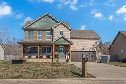 1025 Sunrise Dr, Clarksville, TN 37042