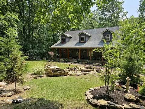 5207 Stacy Springs Rd, Springfield, TN 37172