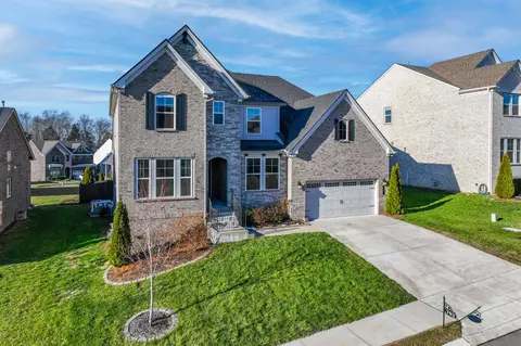703 Rickfield Ct, Mount Juliet, TN 37122