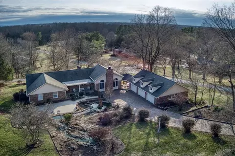 1380 Pilot Dr, Cookeville, TN 38506