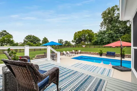 2077 Autry Dr, Nolensville, TN 37135