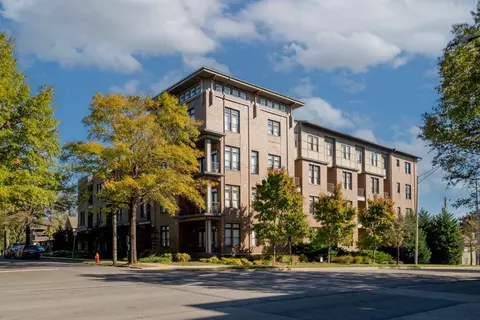1706 18th Ave S #307, Nashville, TN 37212