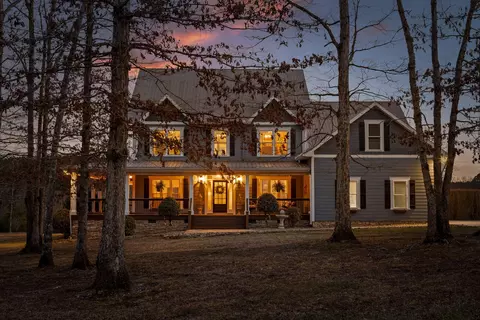 9838 Sour Mash Ln, Soddy Daisy, TN 37379