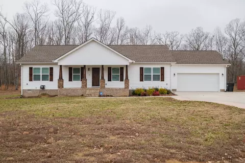 520 N Ballard Rd, Manchester, TN 37355