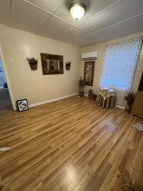603 Smith St, Springfield, TN 37172 photo 2