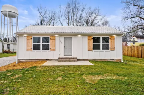125 8th Ave NW, Winchester, TN 37398