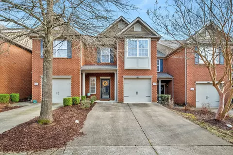 1055 Ashmore Dr, Nashville, TN 37211