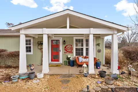 1651 Hickory Point Rd W, Clarksville, TN 37043