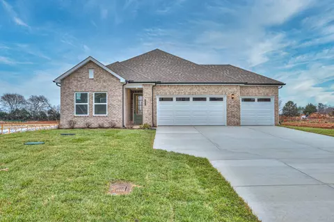 4917 Russell David Dr, Murfreesboro, TN 37129