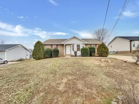 2806 Teakwood Dr, Clarksville, TN 37040