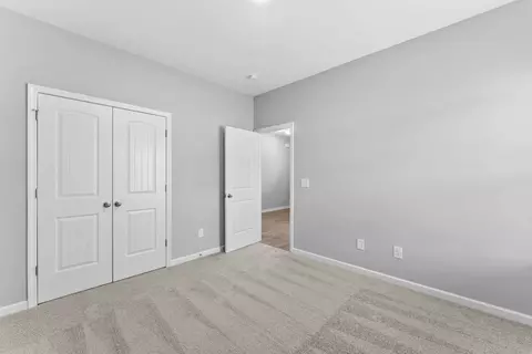Bedroom - 1027 Hickoryridge Dr, Murfreesboro, TN 37129 photo 4 of 4