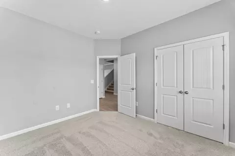 Bedroom - 1027 Hickoryridge Dr, Murfreesboro, TN 37129 photo 1 of 4