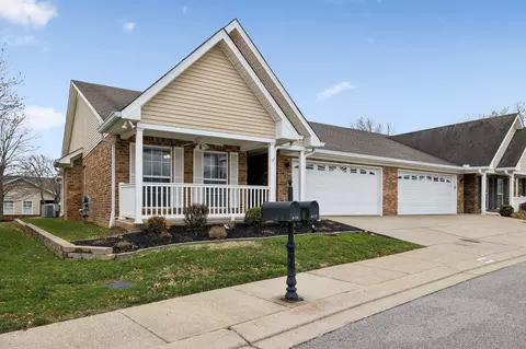414 Village Green Cir, Murfreesboro, TN 37128