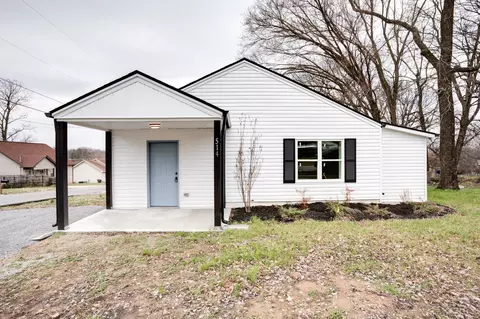 Exterior - 514 Smith St, Springfield, TN 37172 photo 2 of 4