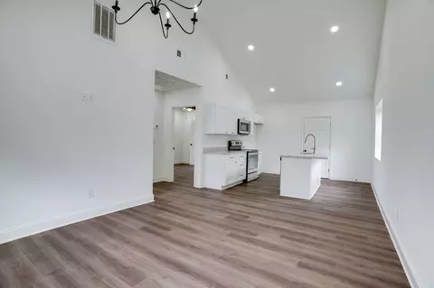 Other - 514 Smith St, Springfield, TN 37172 photo 2 of 7