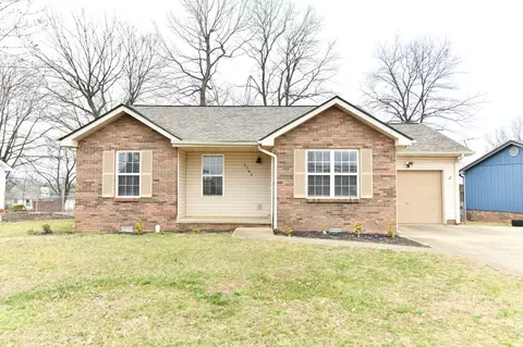 1765 Copperfield Ct, Clarksville, TN 37042