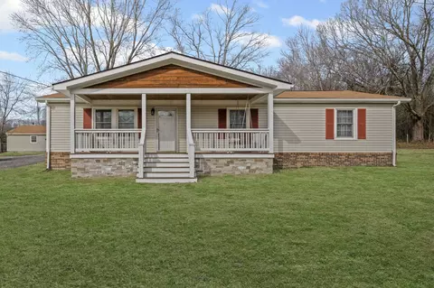 10816 Church Rd, Bon Aqua, TN 37025