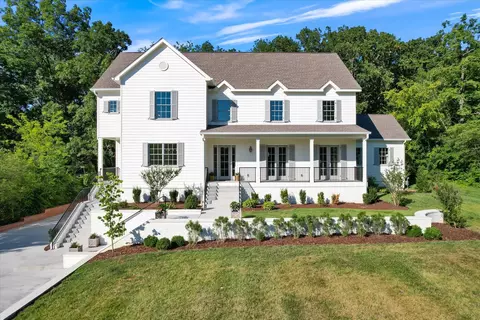 842 Bresslyn Rd, Nashville, TN 37205