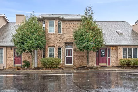 5 Magnolia Sq, Clarksville, TN 37043