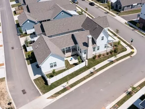 701 Goswell Dr, Nolensville, TN 37135