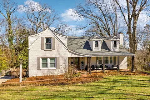 4318 Sunnybrook Dr, Nashville, TN 37205