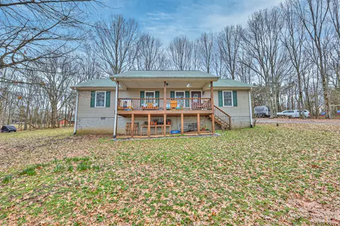456 Dry Fork Rd, Brush Creek, TN 38547