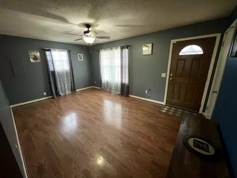 Living - 518 Littrell Rd, Loretto, TN 38469 photo 5 of 6
