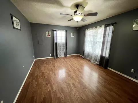 Living - 518 Littrell Rd, Loretto, TN 38469 photo 4 of 6