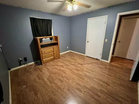 Bedroom - 518 Littrell Rd, Loretto, TN 38469 photo 4 of 8