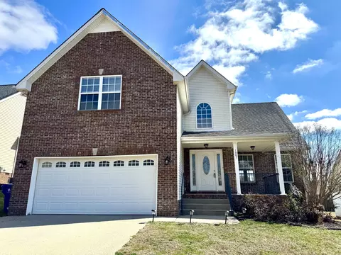 1807 Patricia Dr, Clarksville, TN 37040