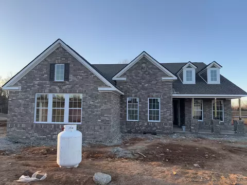 613 Lyndhurst Ct, Clarksville, TN 37043