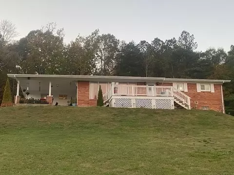 135 Easterly Dr SW, Cleveland, TN 37311