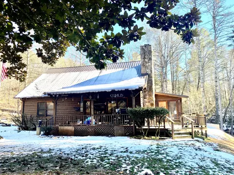 771 Fall Creek Rd, Rockwood, TN 37854