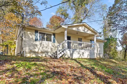 217 Isbill Rd, Chattanooga, TN 37419