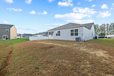 Exterior - 181 Nunally Dr, Baxter, TN 38544 photo 3 of 5