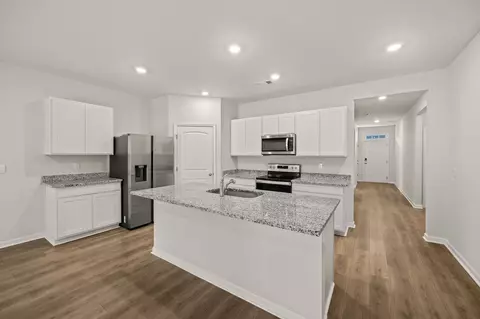 Kitchen - 181 Nunally Dr, Baxter, TN 38544 photo 1 of 2