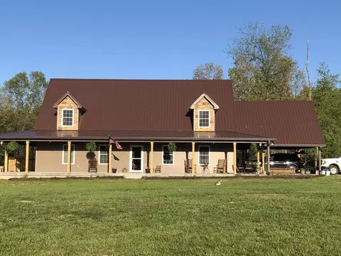 846 Clark Hollow Rd, Westmoreland, TN 37186