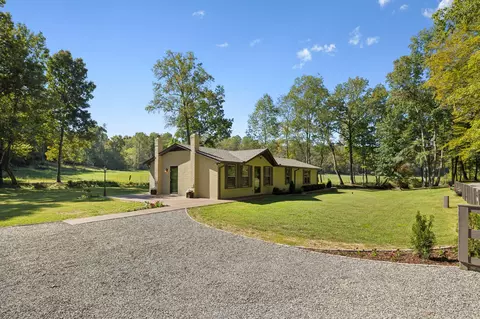 6992 Mill Creek Rd, Lyles, TN 37098