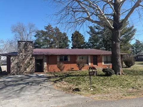 109 Oak Park, Winchester, TN 37398