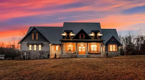 421 Ardmore Hwy, Fayetteville, TN 37334