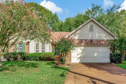 1228 Huntingboro Ct, Antioch, TN 37013