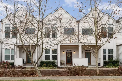 1036 Maynor Ave, Nashville, TN 37216