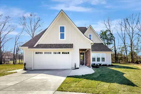 8704 Palamon Pl, Ooltewah, TN 37363