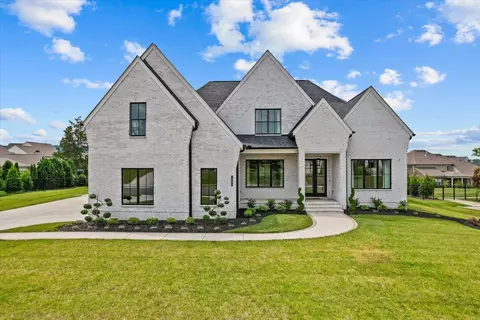 1899 Traditions Cir, Brentwood, TN 37027