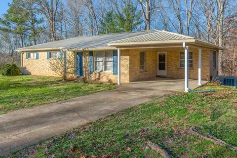 714 Hickory St, Centerville, TN 37033 photo 1