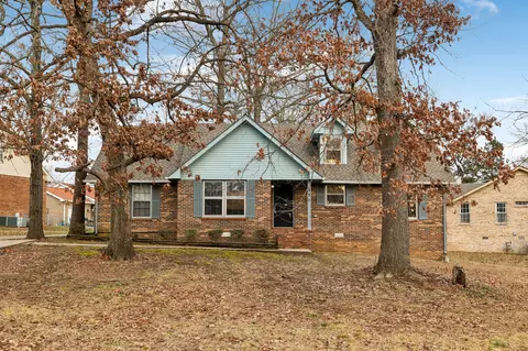 231 Millstone Cir, Clarksville, TN 37042